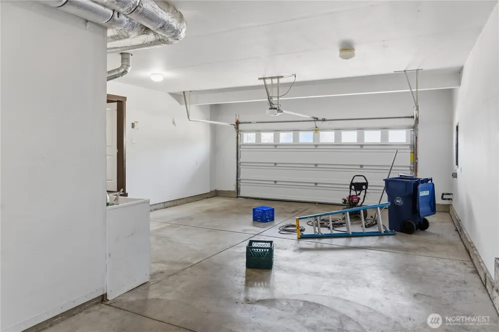 301 Barry Loop Mount Vernon, WA 98274