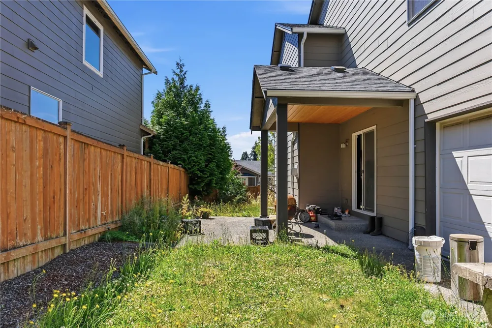 301 Barry Loop Mount Vernon, WA 98274