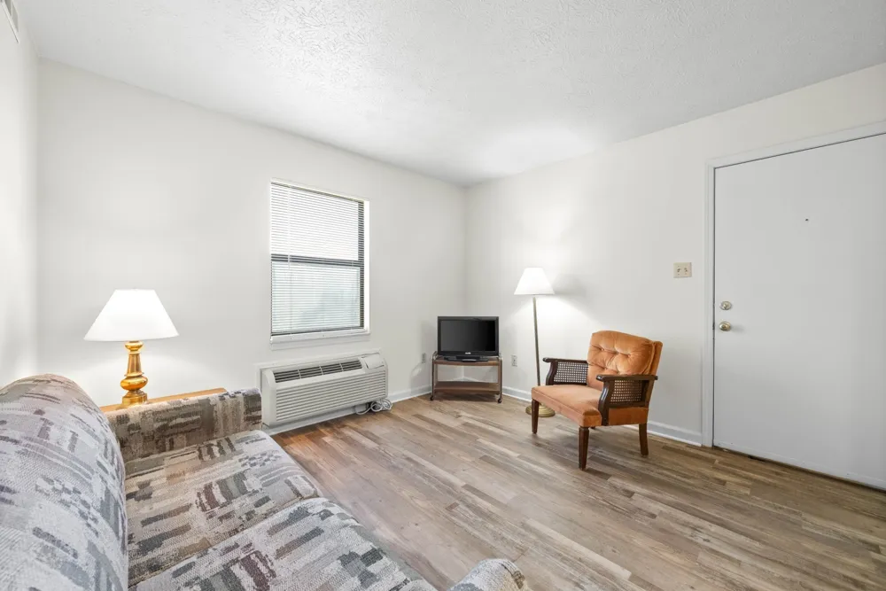 102 Laurel Cove Dr #31 Hopkinsville, KY 42240