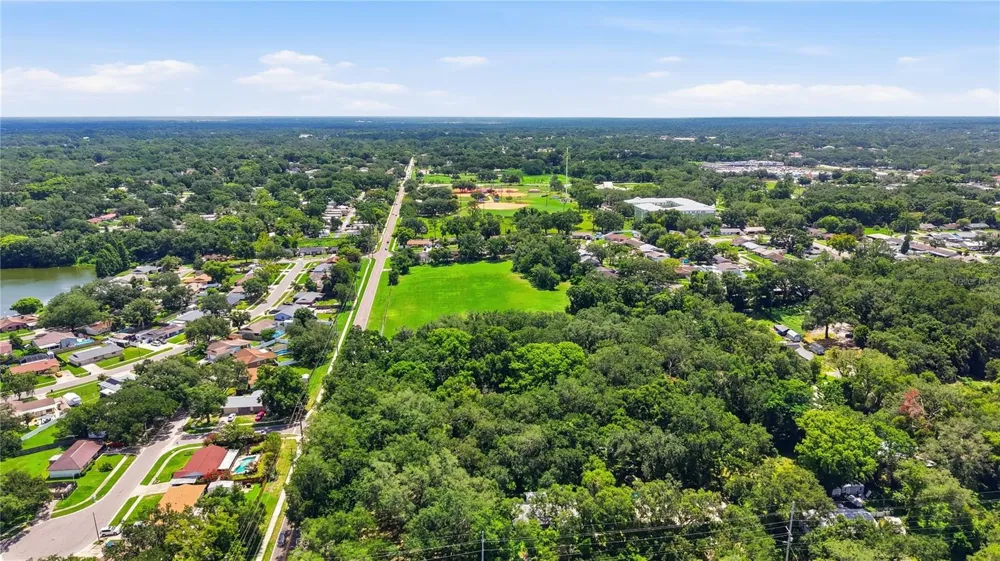 11211 CLAY PIT ROAD Seffner, FL 33584