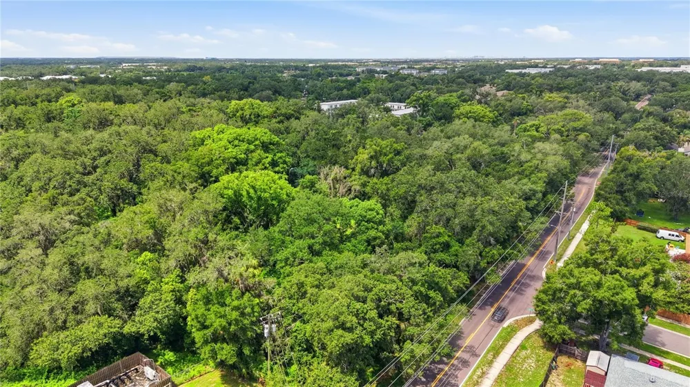 11211 CLAY PIT ROAD Seffner, FL 33584