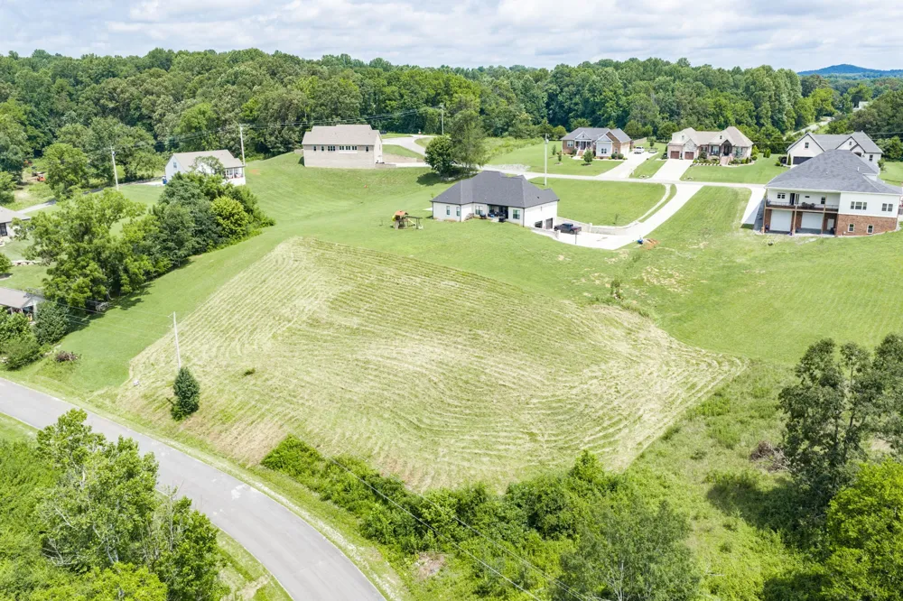612 Thompson Creek Ln Cookeville, TN 38506