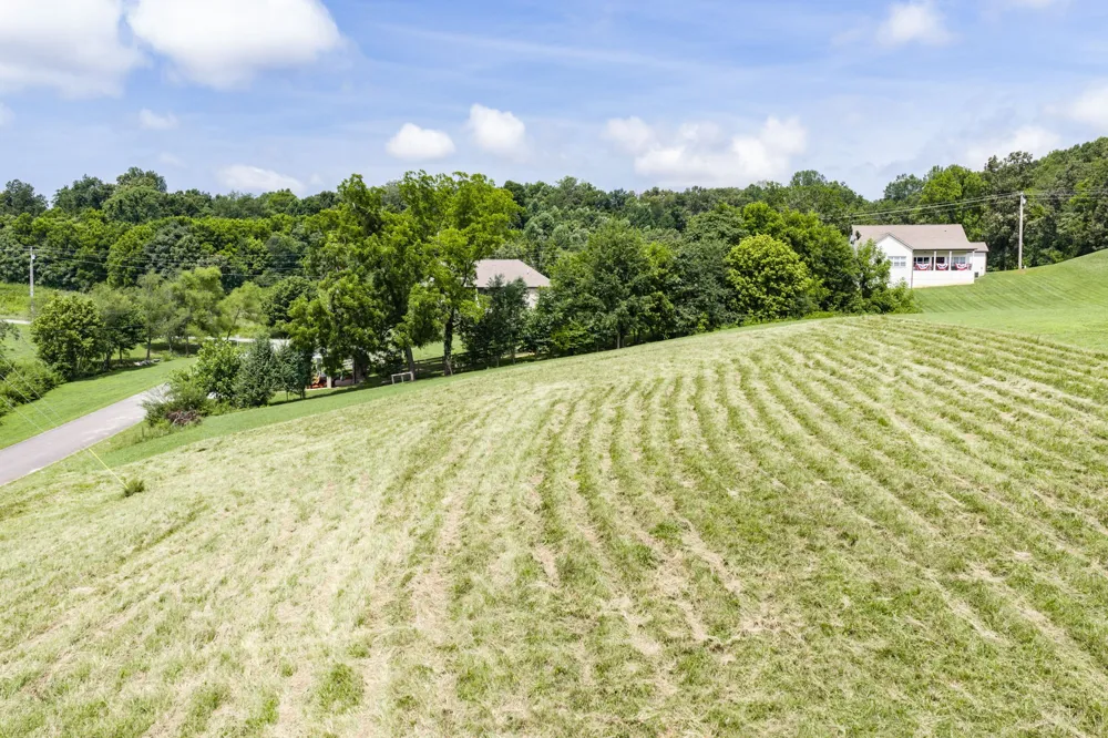 612 Thompson Creek Ln Cookeville, TN 38506