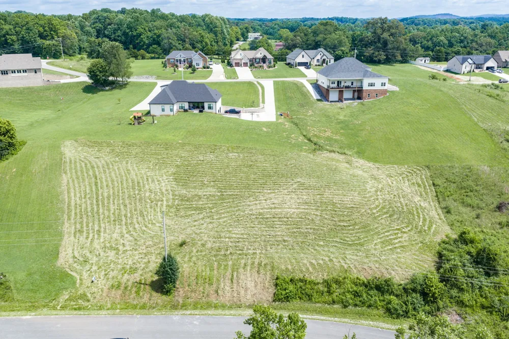 612 Thompson Creek Ln Cookeville, TN 38506