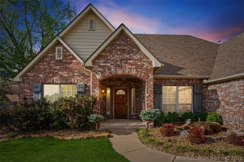 5800 Tower Court