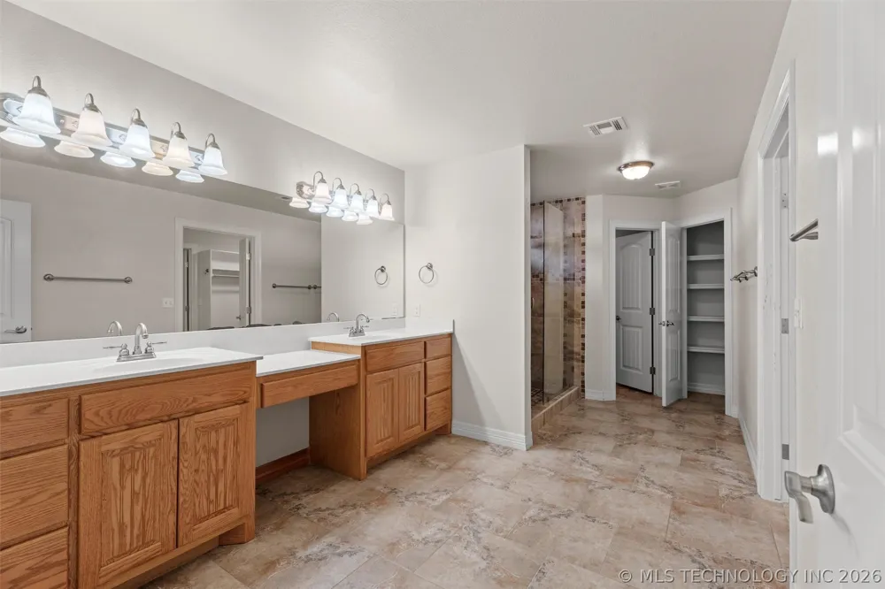 5800 Tower Court Bartlesville, OK 74006