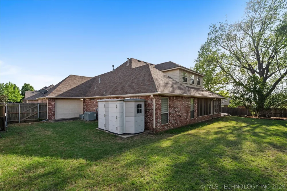 5800 Tower Court Bartlesville, OK 74006