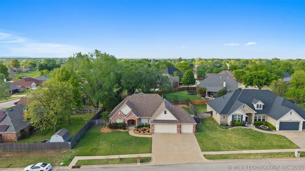 5800 Tower Court Bartlesville, OK 74006