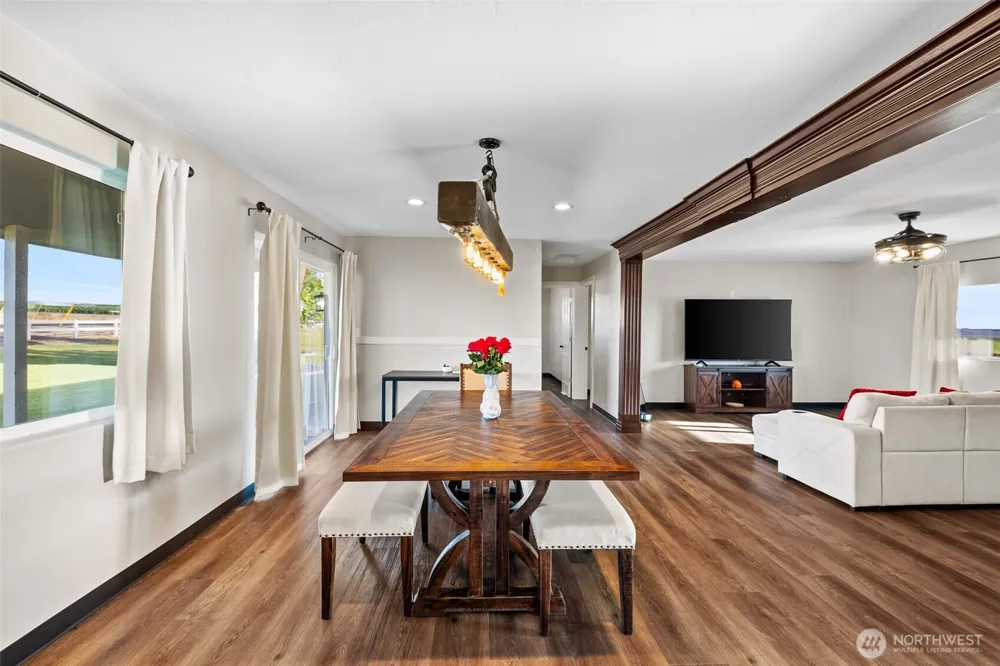 19621 Glade Road Mesa, WA 99343