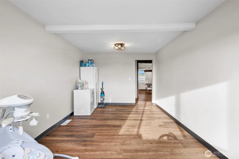 19621 Glade Road Mesa, WA 99343