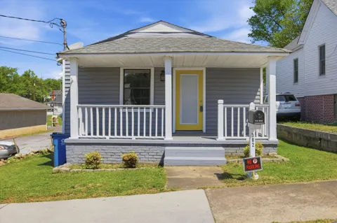 302 E Gordon Avenue