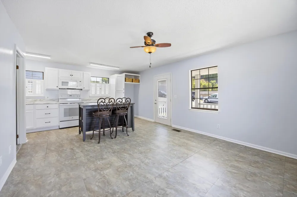 302 E Gordon Avenue Rossville, GA 30741