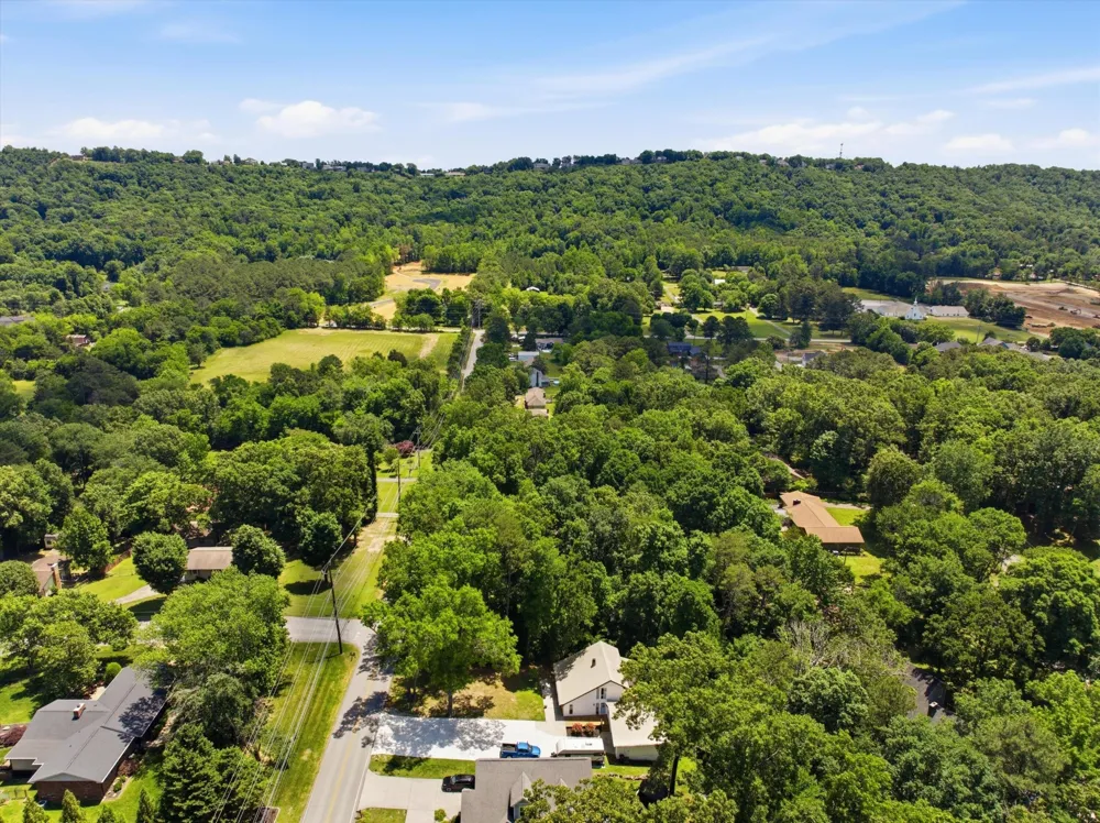 9204 Pine Ridge Road Ooltewah, TN 37363
