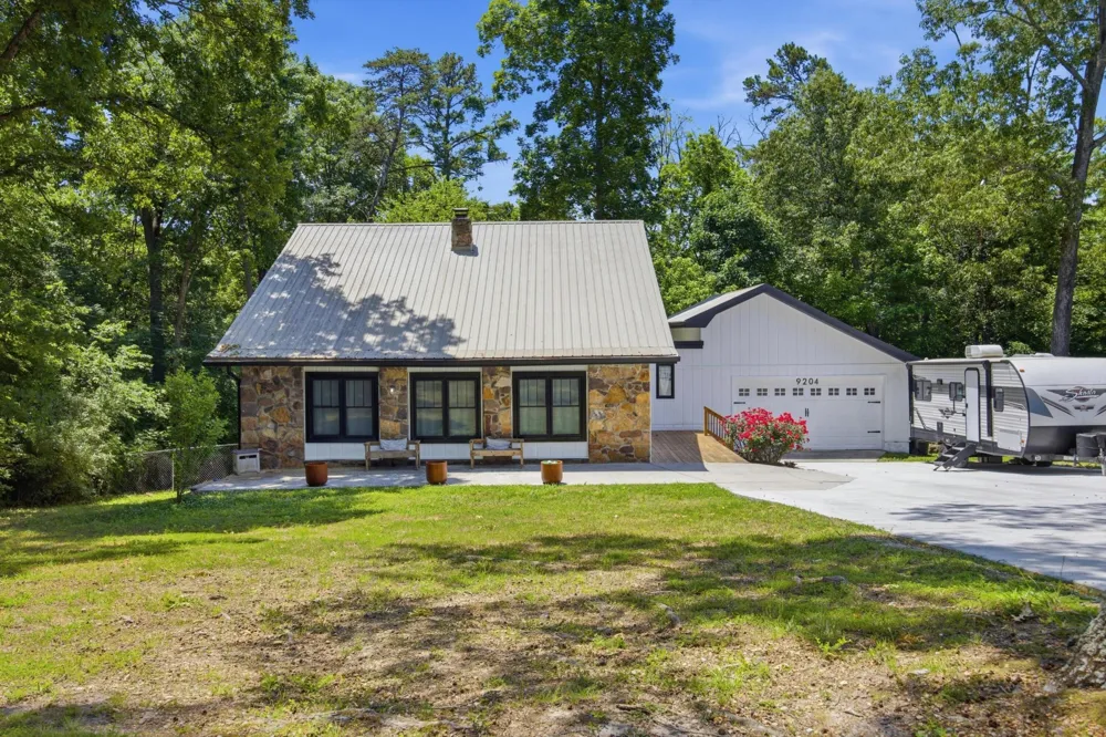 9204 Pine Ridge Road Ooltewah, TN 37363