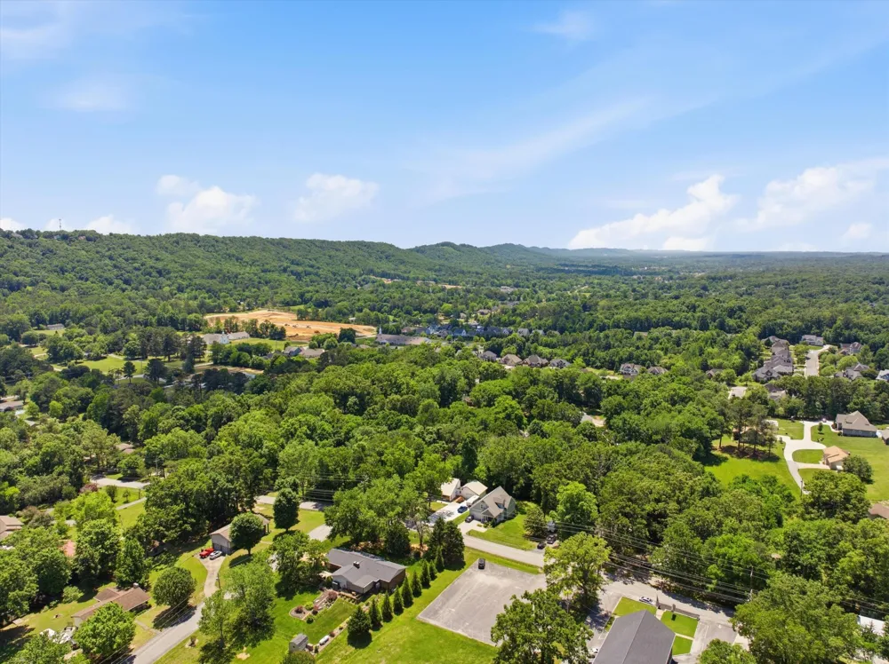9204 Pine Ridge Road Ooltewah, TN 37363