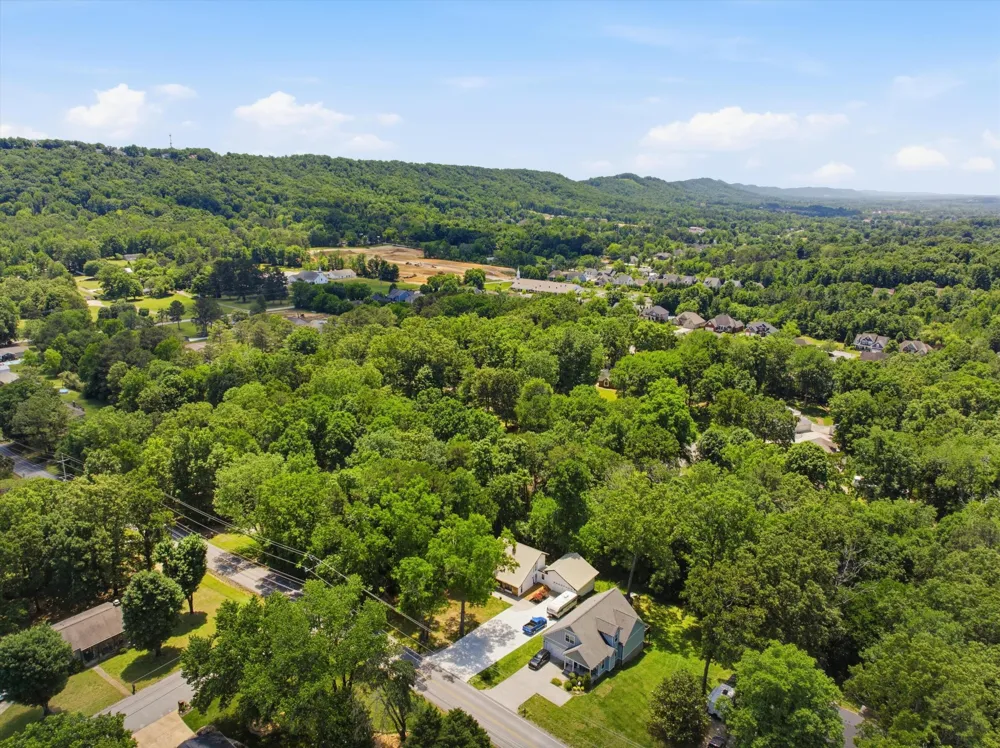 9204 Pine Ridge Road Ooltewah, TN 37363