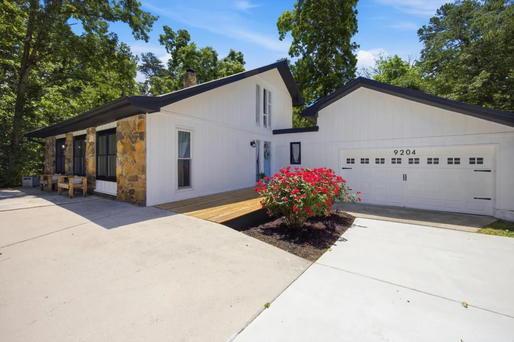 9204 Pine Ridge Road Ooltewah, TN 37363