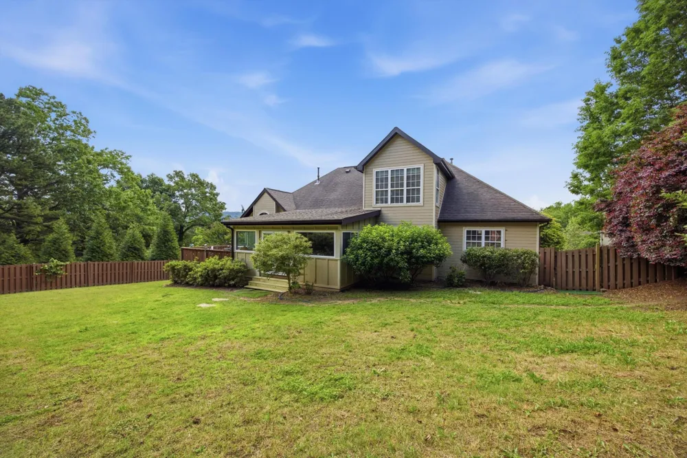 9449 Lazy Circles Drive Ooltewah, TN 37363