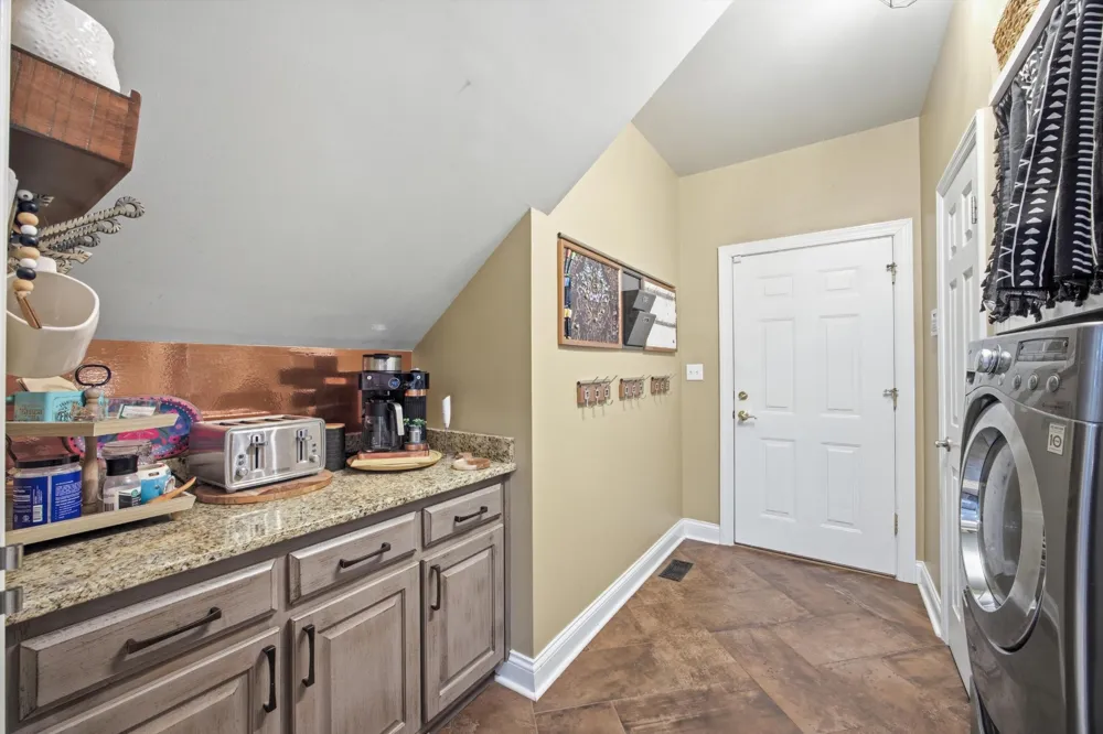 9449 Lazy Circles Drive Ooltewah, TN 37363