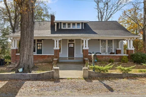 207 Culberson Avenue
