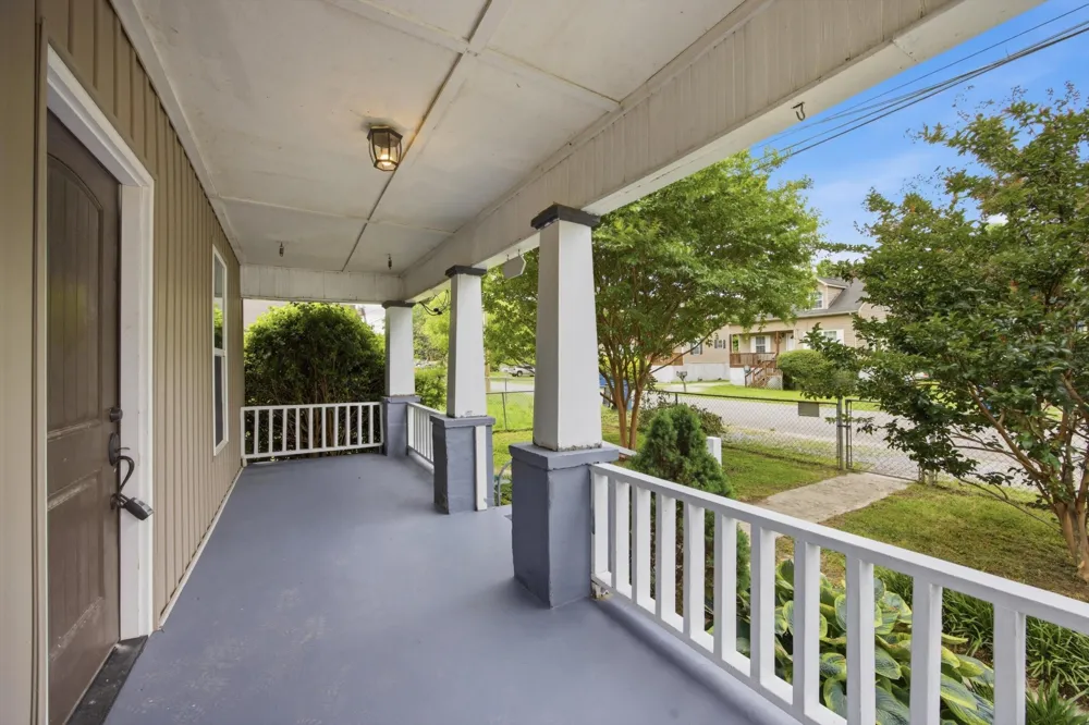 806 Indian Avenue Rossville, GA 30741