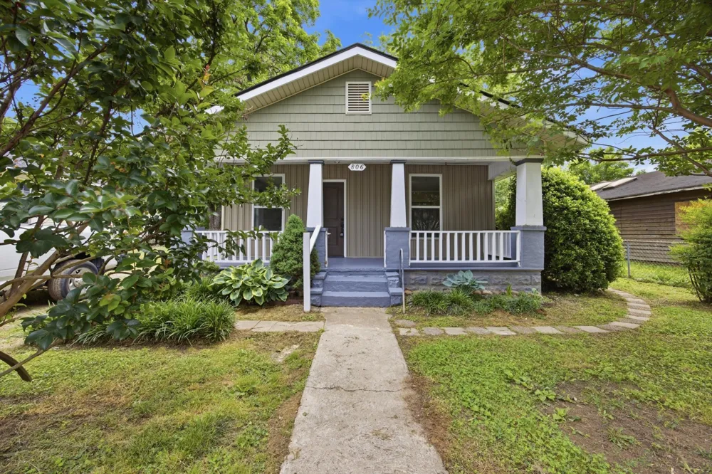 806 Indian Avenue Rossville, GA 30741