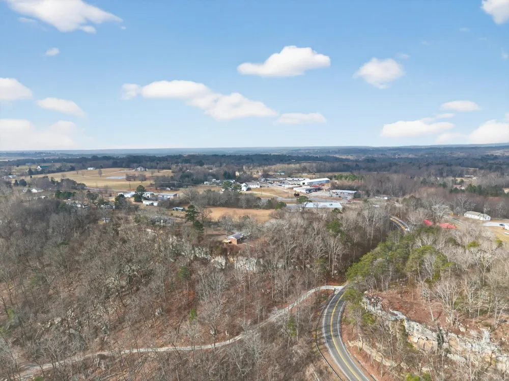 190 Adkins Lane Trenton, GA 30752