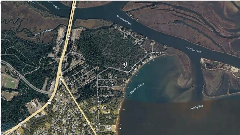 3650 Mackey Cove Drive Pensacola, FL 32514