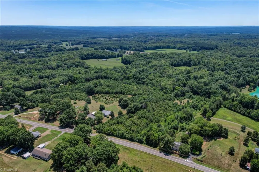 0000 Nc Highway 135 Stoneville, NC 27048