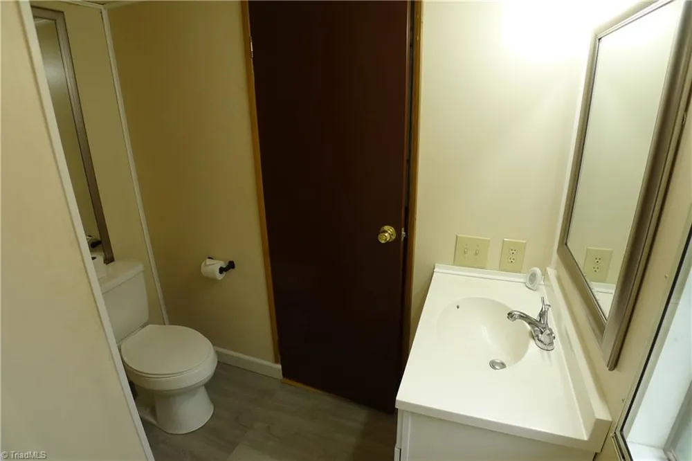116 Hank Lesser Road Mocksville, NC 27028