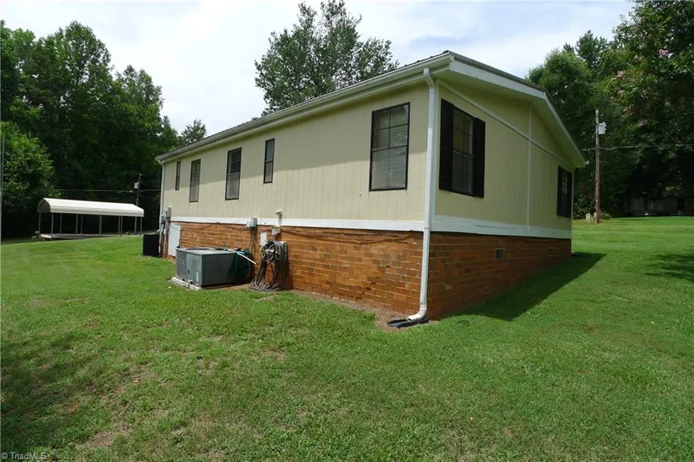116 Hank Lesser Road Mocksville, NC 27028