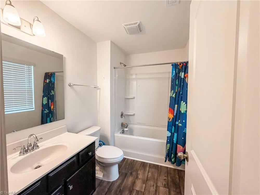 3138 Highlander Point Greensboro, NC 27405