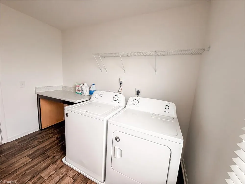 3138 Highlander Point Greensboro, NC 27405