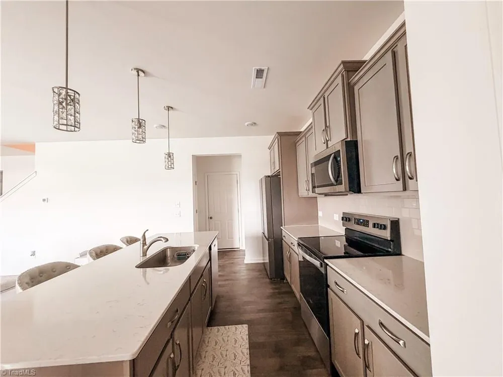 3138 Highlander Point Greensboro, NC 27405