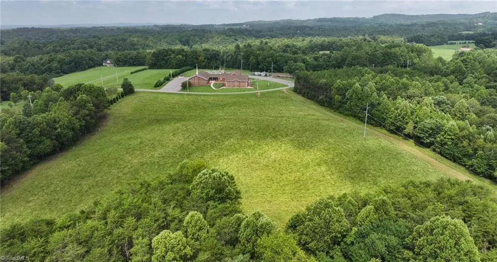 00 Jessup Grove Church Road Pilot Mountain, NC 27041