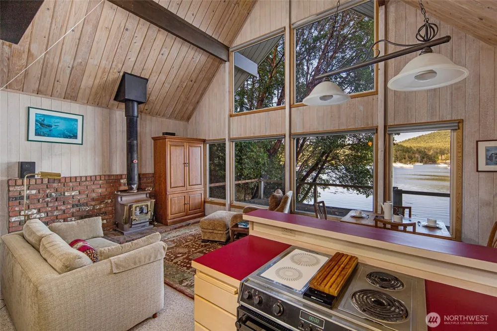 28 Fir Lane Friday Harbor, WA 98250