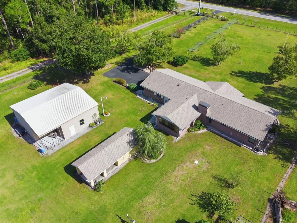 9240 MOORE ROAD Lakeland, FL 33809
