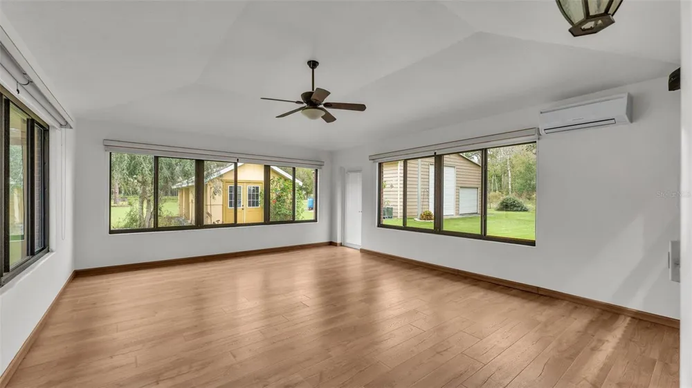 9240 MOORE ROAD Lakeland, FL 33809