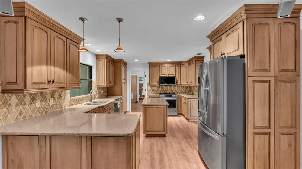 9240 MOORE ROAD Lakeland, FL 33809