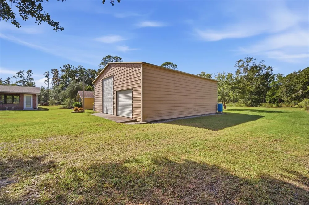 9240 MOORE ROAD Lakeland, FL 33809