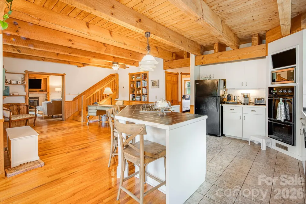 200 Black Hawk Trail Waynesville, NC 28785
