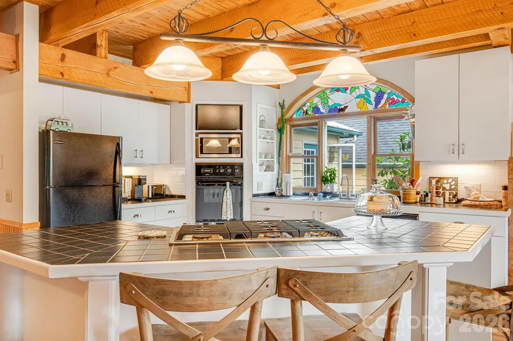 200 Black Hawk Trail Waynesville, NC 28785