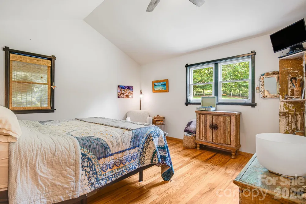 200 Black Hawk Trail Waynesville, NC 28785