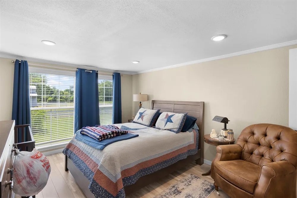 6541 Eagle Nest Acres Drive Wallis, TX 77485