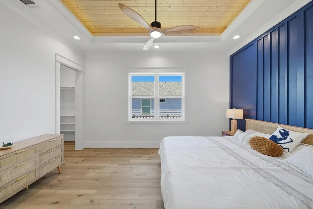 4411 Strand Avenue Crystal Beach, TX 77650