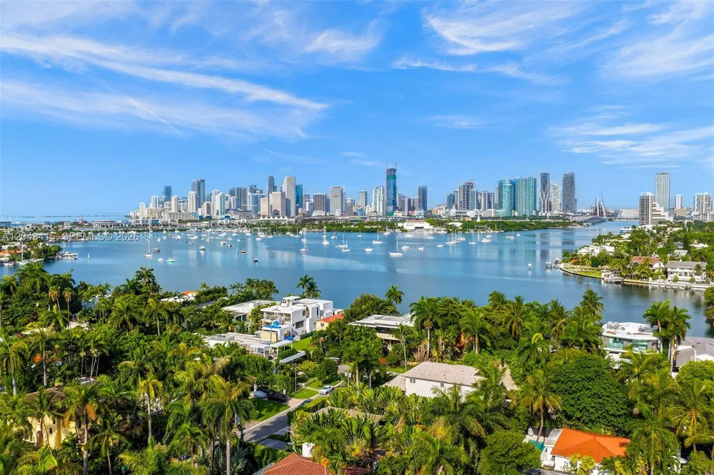 126 W San Marino Dr Miami Beach, FL 33139