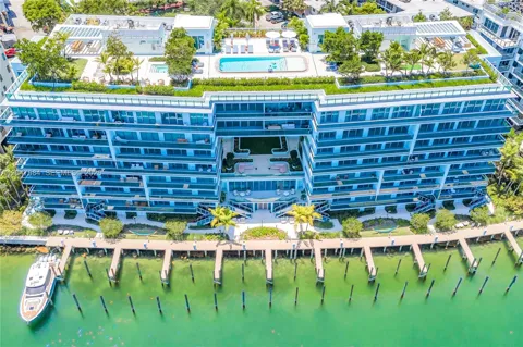 9201 E Bay Harbour Drive #PH809