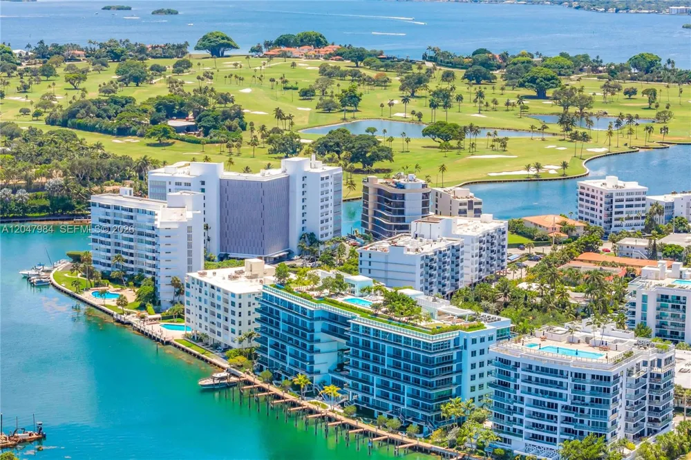 9201 E Bay Harbour Drive #PH809 Bay Harbor Islands, FL 33154
