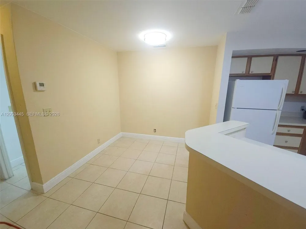 3310 Pinewalk Dr N #1825 Margate, FL 33063