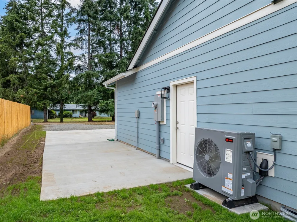 903 Byham Road Winlock, WA 98596